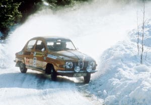 Saab 96 in the snow